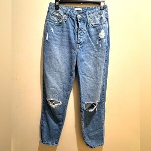 Forever 21 High Rise Mom Jeans Sz 26